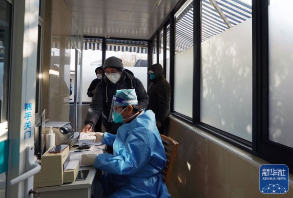 怀远策略 一线直击：抓住“黄金72小时” 上海社区医院助力重症救治关口“前移”