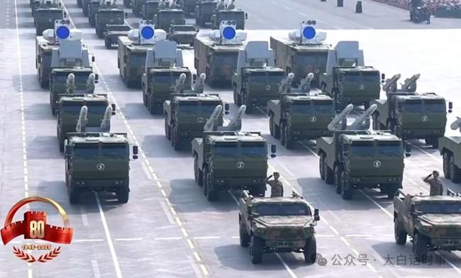 九三阅兵多款尖兵利器首次集中出场 国产现役主战装备大放异彩