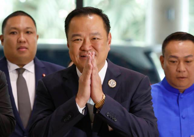祖籍广东的泰国新总理是何许人 从商界到政坛的华丽转身